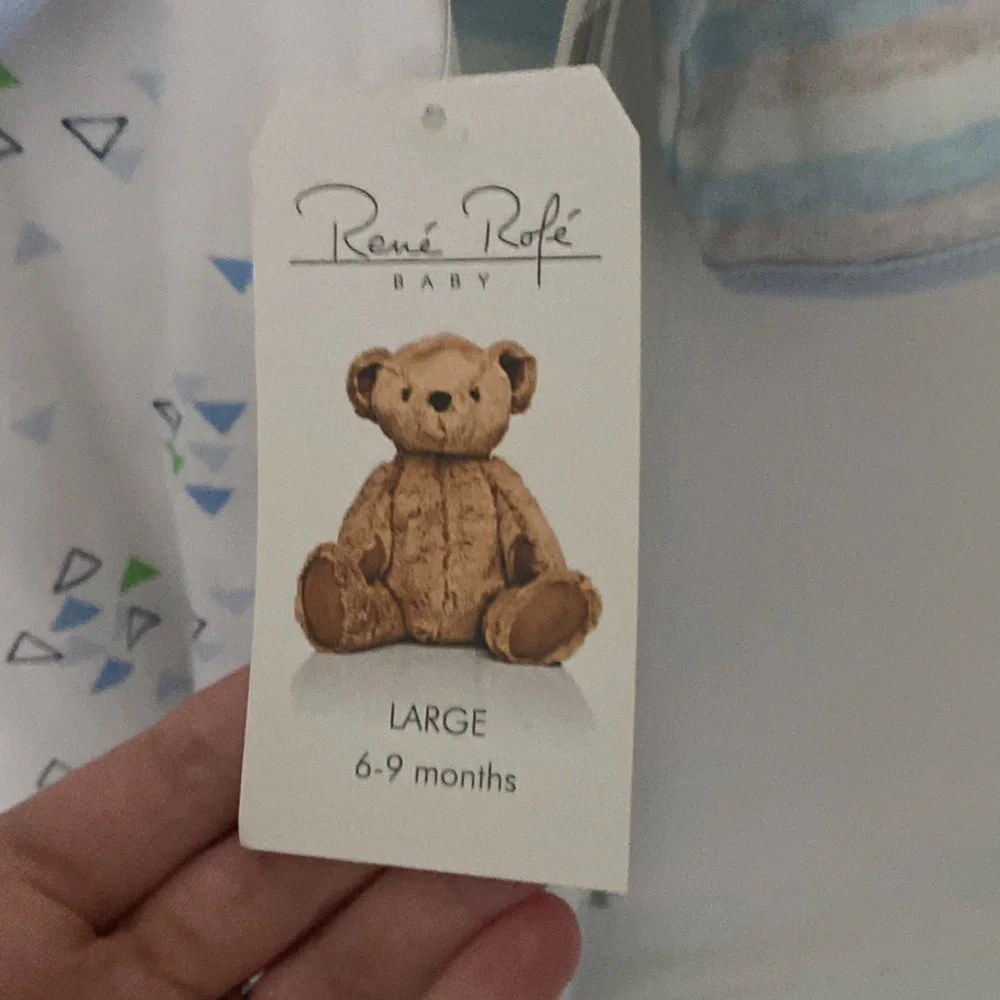 NWT 3 Piece Sleeper, Onesie and Bib size 6-9 Month